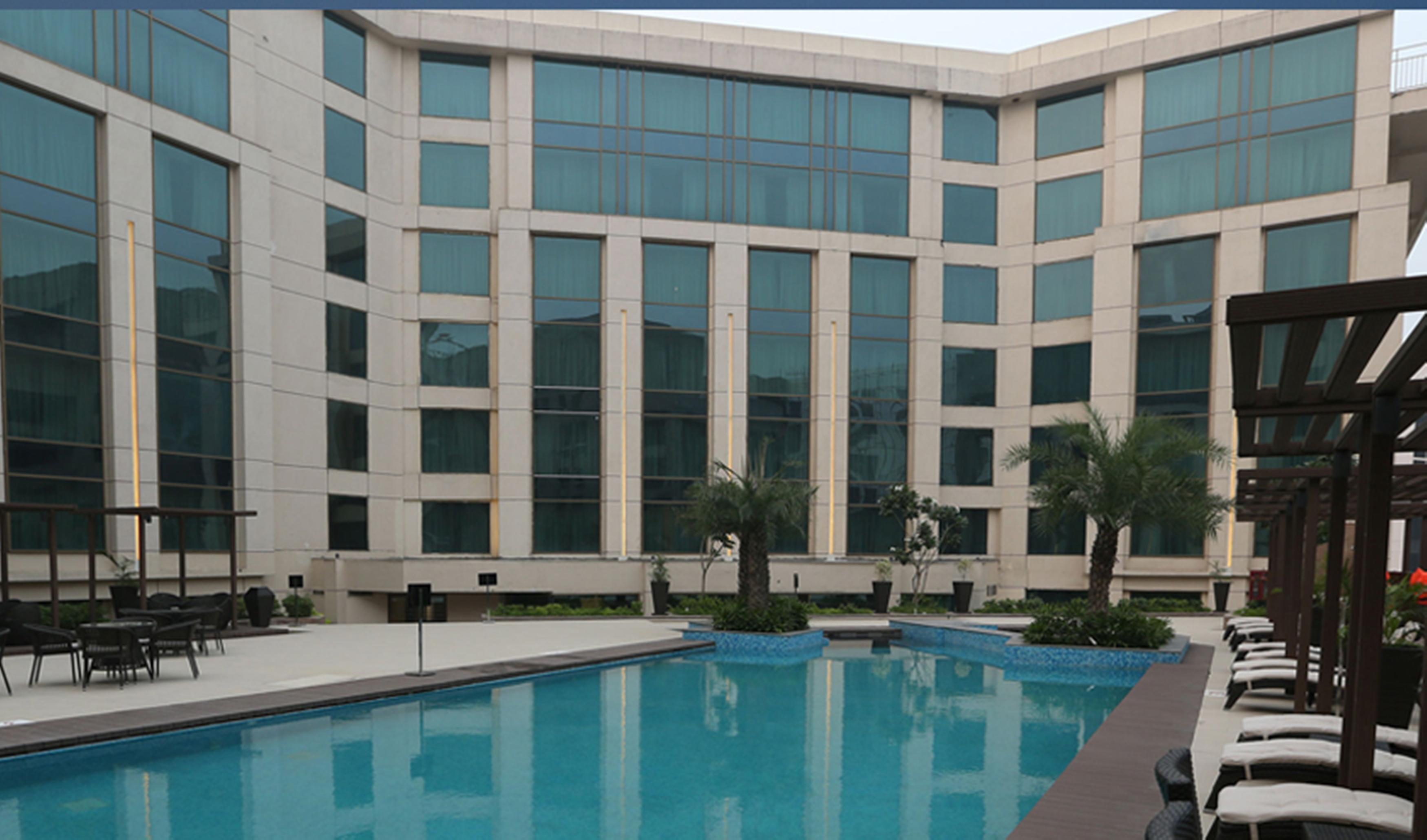 Pride Plaza Hotel, Aerocity New Delhi Exterior foto